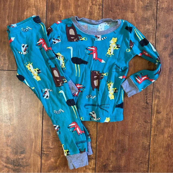 Toddler boys pajama set bundle 3T - Picture 3 of 6